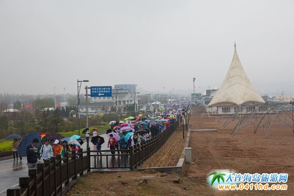 金石灘春季主打戶外牌,萬人徒步健康走起